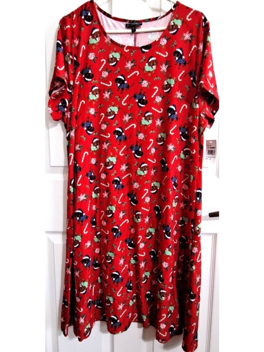 Allison/Brittney 1X Christmas Nightgown Multicolor Dogs in Santa Hats New w/Tags